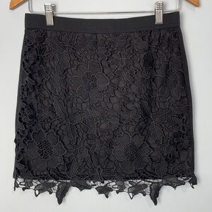 American Eagle Outfitters Black Lace Skirt Size 8